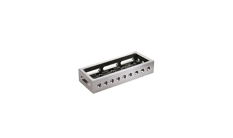 Spacer block C-form, steel