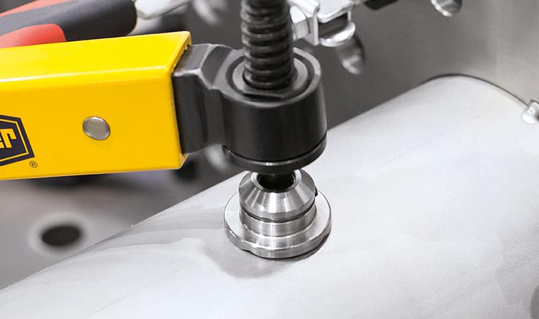 Plunger and contact piece 