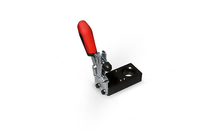 Horizontal toggle clamp with universal stop ï¿½ system 28